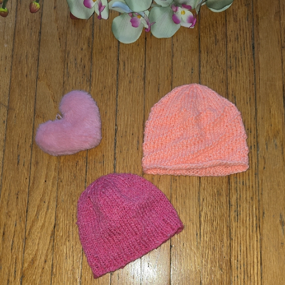 Free* Artisan Knit Baby Hats Set